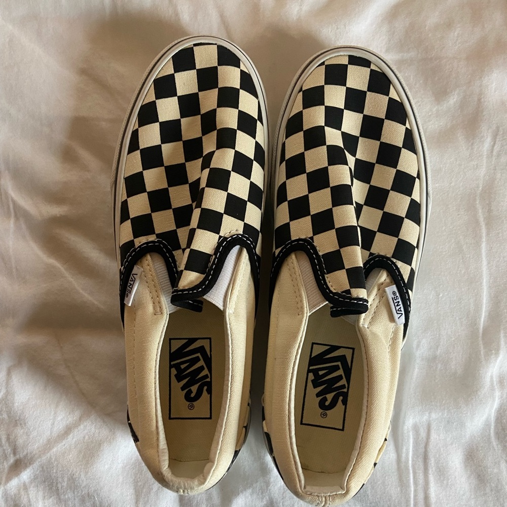 Platform checkered vans